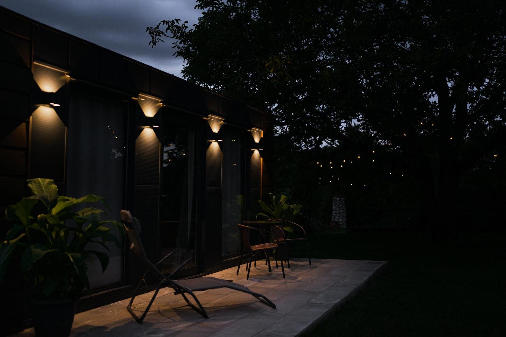 Appartamento Tiny House Mezi Sklepy Kobylí Esterno foto