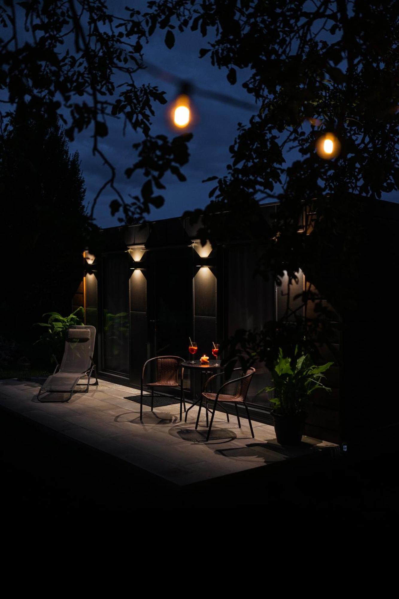 Appartamento Tiny House Mezi Sklepy Kobylí Esterno foto